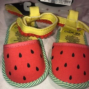 BNWT- Baby 🍉Watermelon 🍉 cloth sandals w/strap